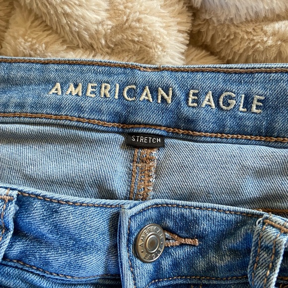 American Eagle Stretch Mom Jean Long - Picture 3 of 5